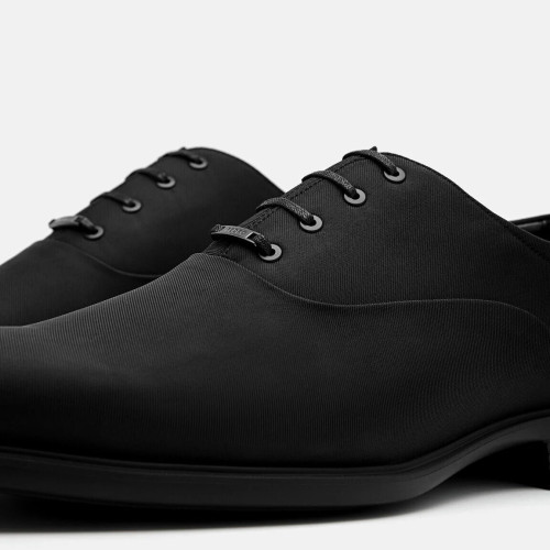 Sepatu Oxford Ringan Altitude - Black